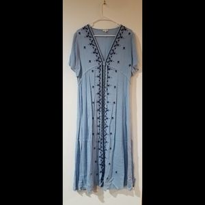 Embroidered midi dress - En Creme
